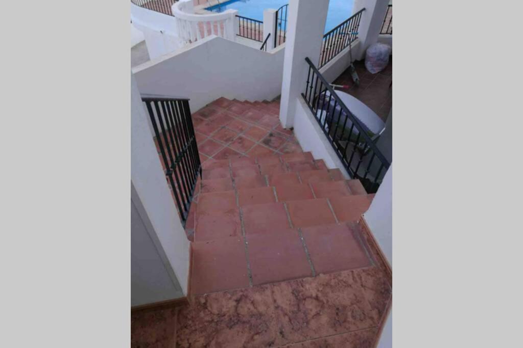 Precioso De Dos Plantas Con Vistas Appartement